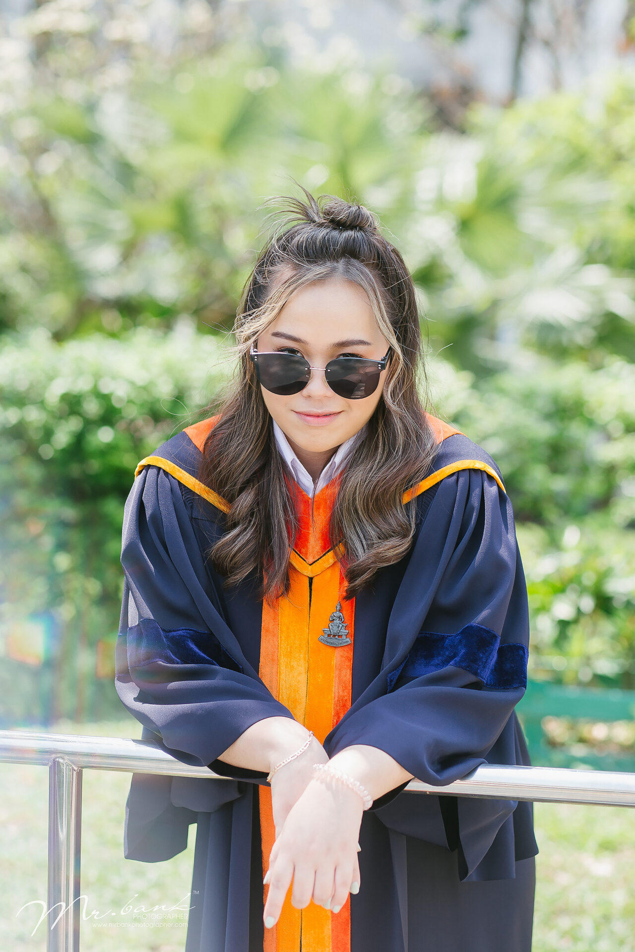 Earn-Ramkhamhaeng University