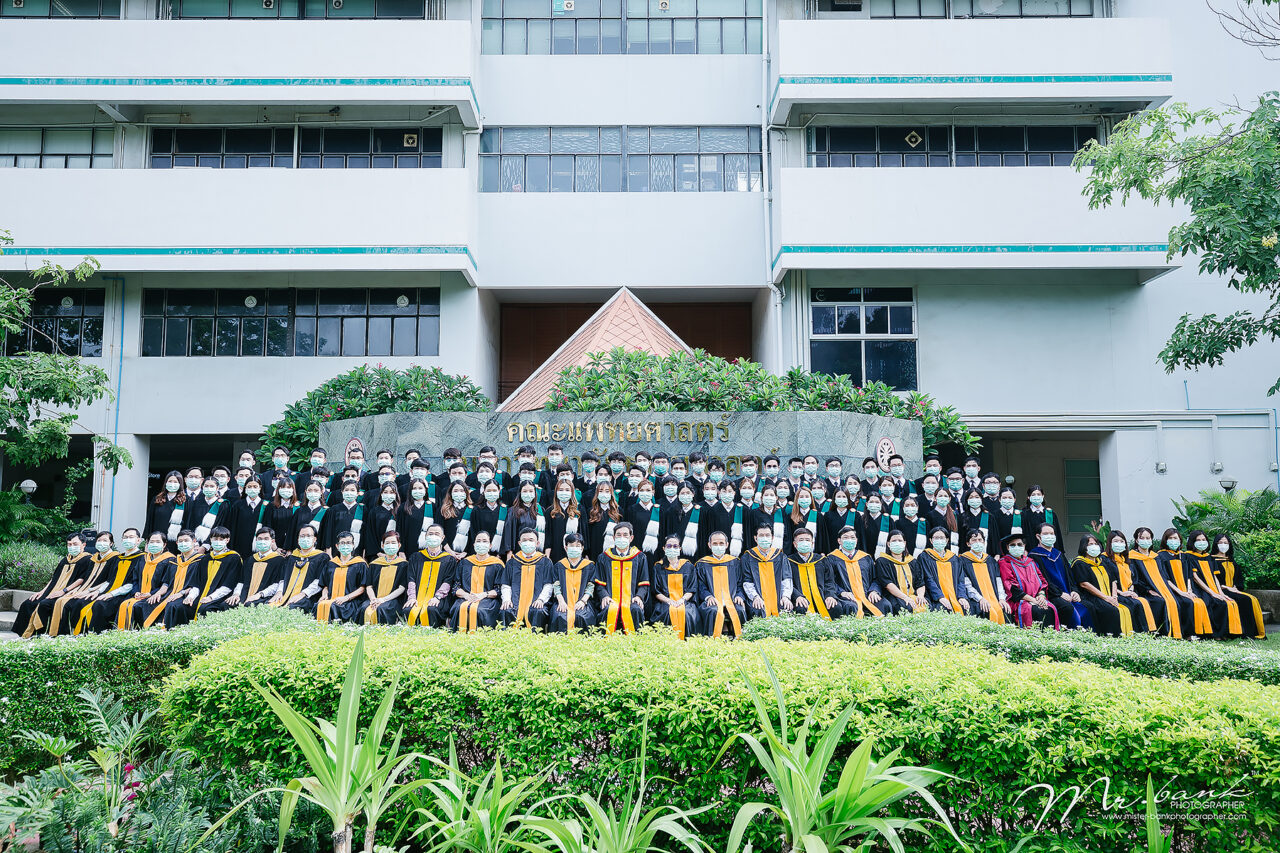 Ritz-Thammasat University